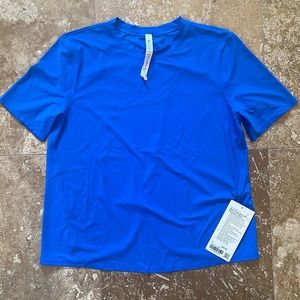 Lululemon UVP Mesh Paneled Running Shirt Blue Size 6 Medium